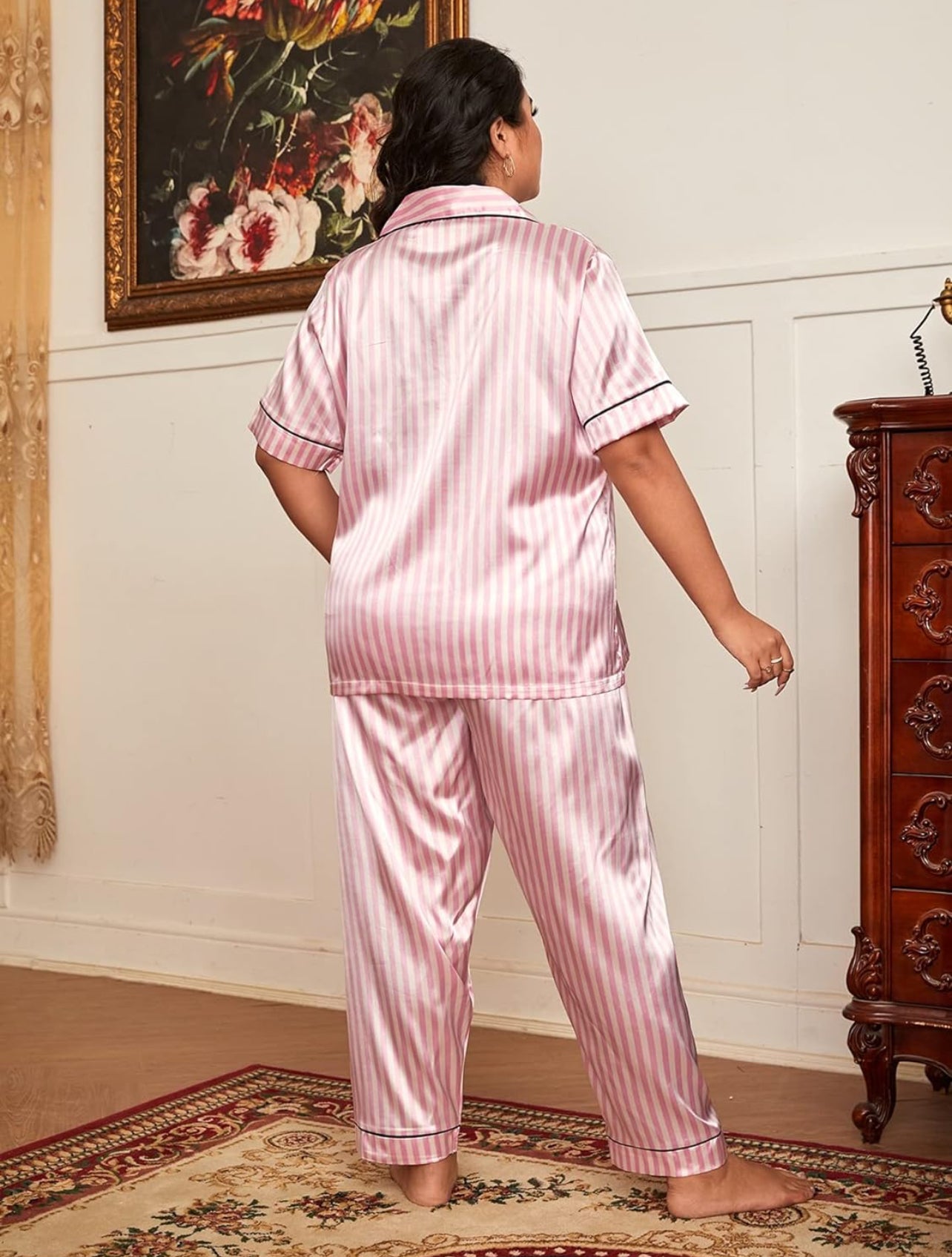 Curvy Satin Pajama Set Short Sleeve